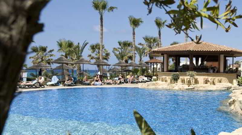Atlantica Golden Beach Hotel - Adults Only Пафос Экстерьер фото